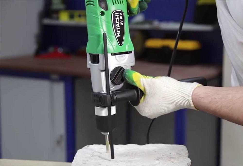 hitachi-dv18v-690watt-13mm-2-vitesli-profesyonel-darbeli-matkap-5993